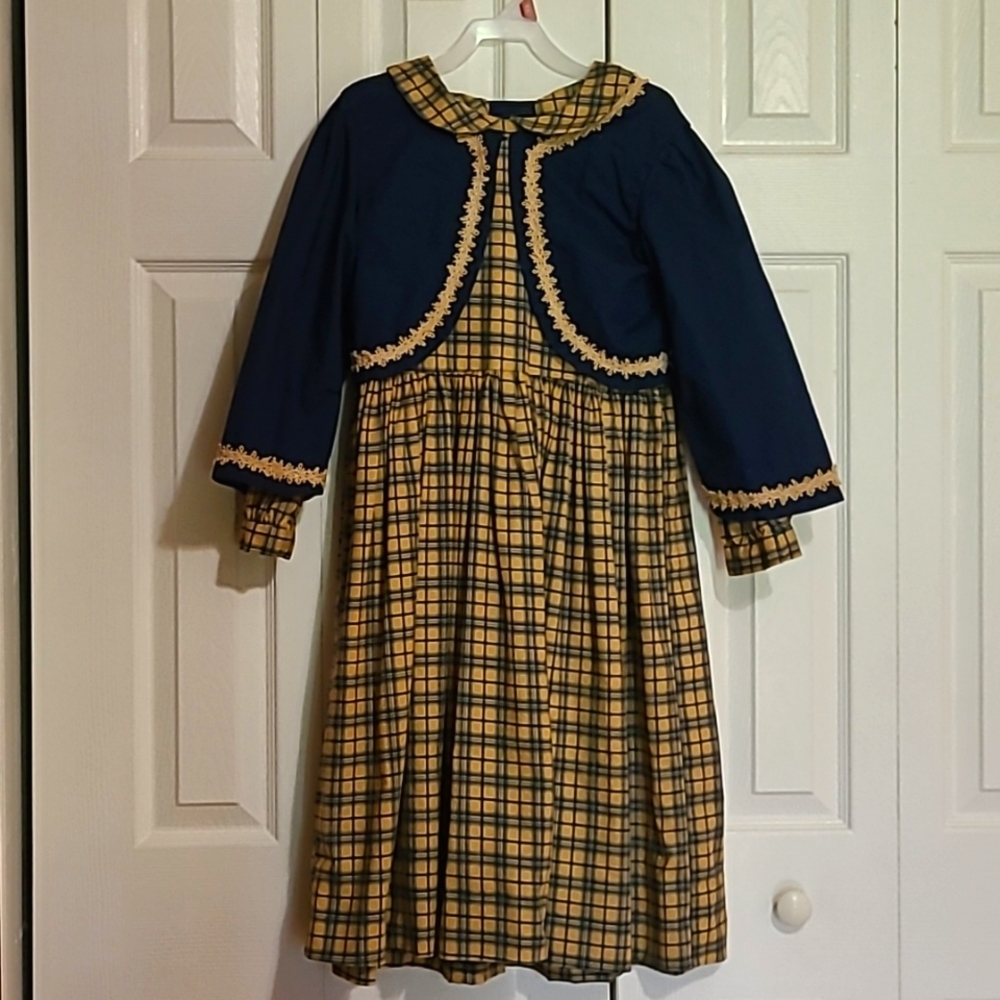 Girls 19th century Civil War reenactment outfit